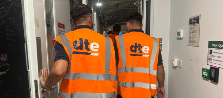 Why It’s Smart to Use an NICEIC Registered Electrical Contractor