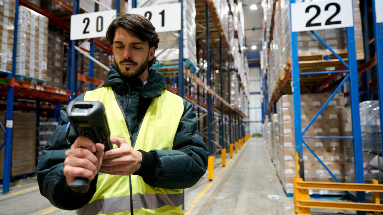 Optimised Warehouse Wi-Fi: Top Solutions & Installation Tips
